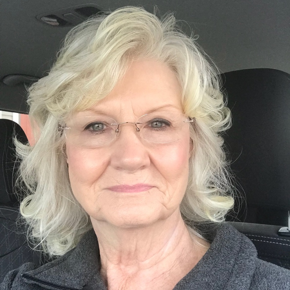 Meet your Posher, Linda